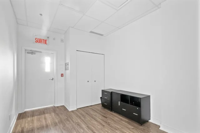 Condo commercial vendu, Sainte-Julie