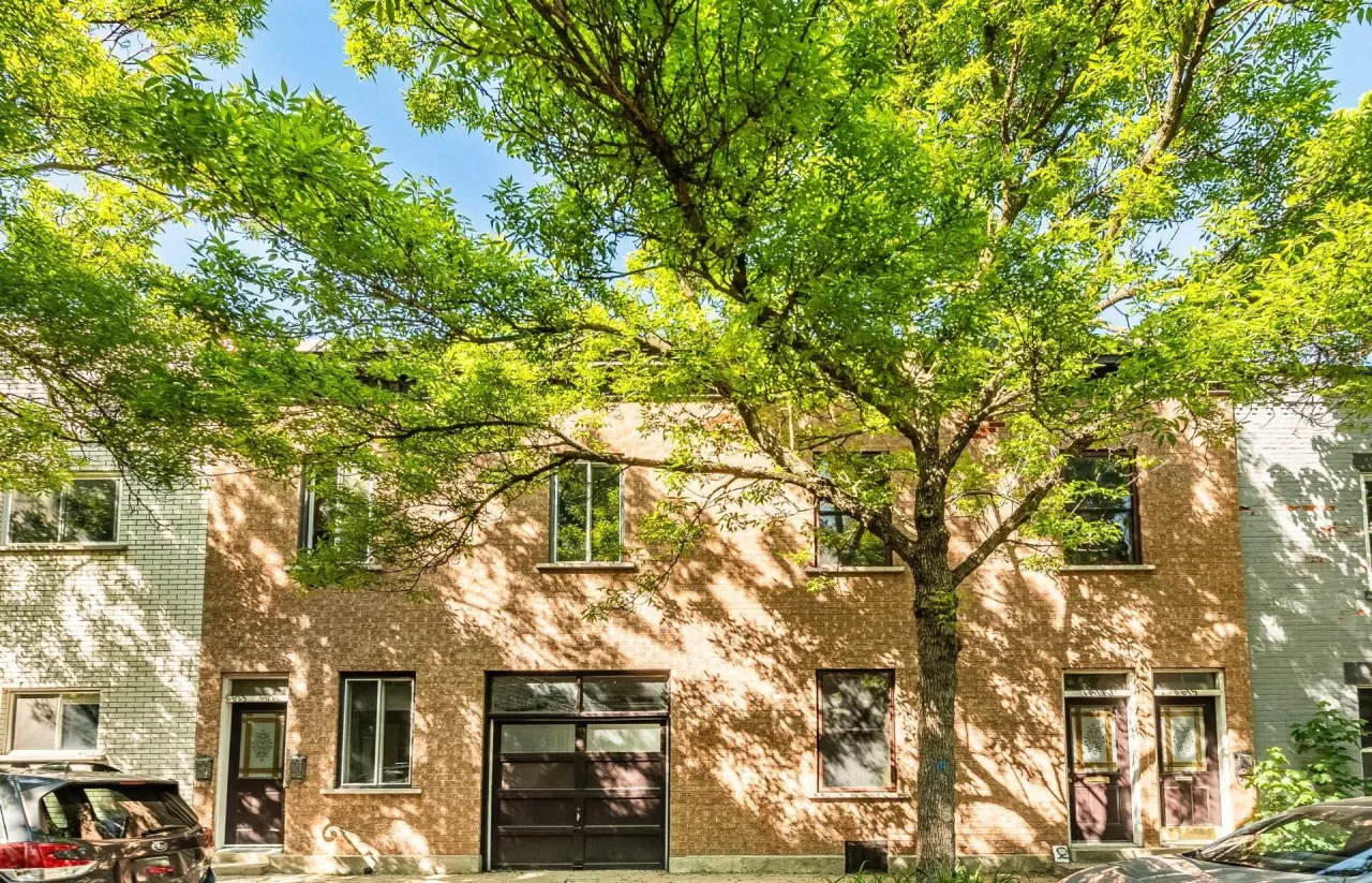Quadruplex vendu, Le Plateau-Mont-Royal