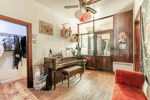 Quadruplex vendu, Le Plateau-Mont-Royal