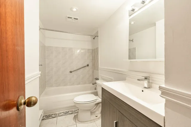 Triplex vendu, Mercier/Hochelaga-Maisonneuve