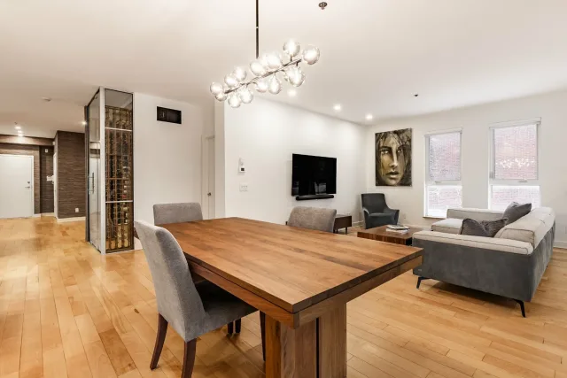 Appartement vendu, Outremont
