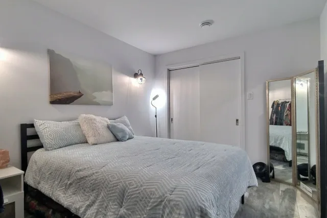 Appartement vendu, Bromont