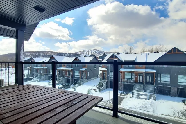 Appartement vendu, Bromont