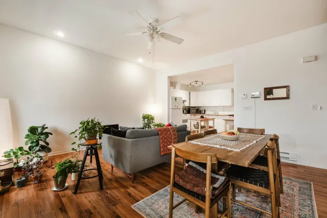 Triplex vendu, Le Plateau-Mont-Royal