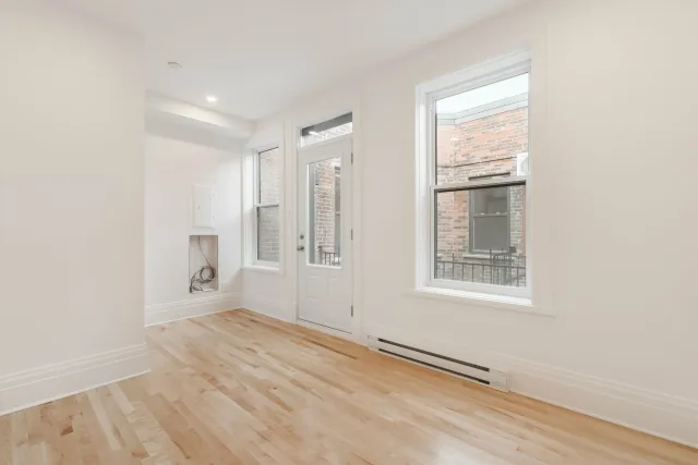 Plex vendu, Le Plateau-Mont-Royal