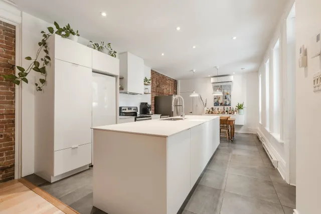 Appartement vendu, Ville-Marie