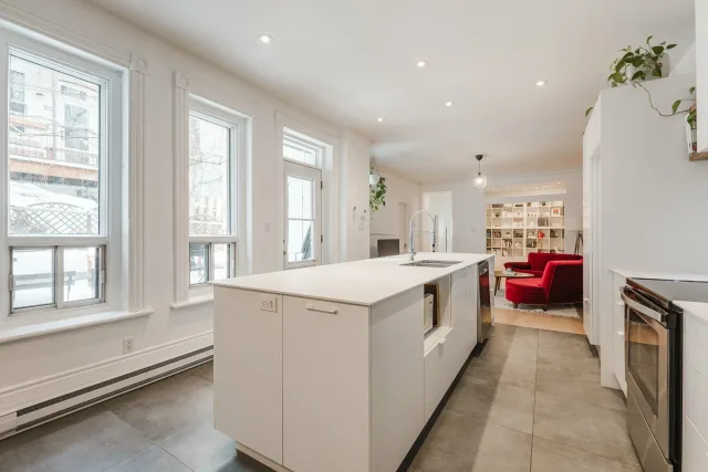 Appartement vendu, Ville-Marie