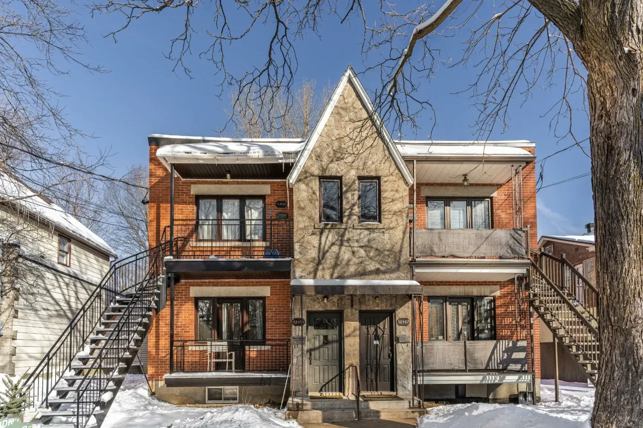 Duplex vendu, Ahuntsic-Cartierville