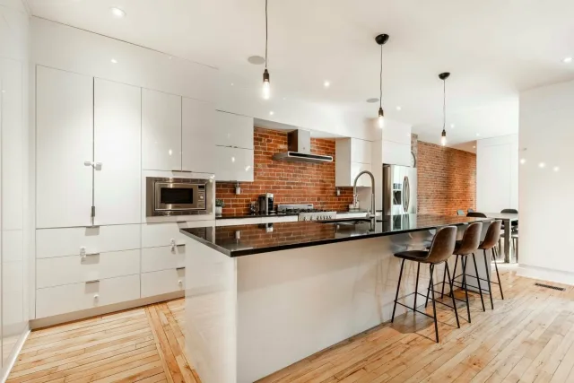 Appartement vendu, Ville-Marie