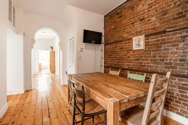 Quadruplex vendu, Le Plateau-Mont-Royal