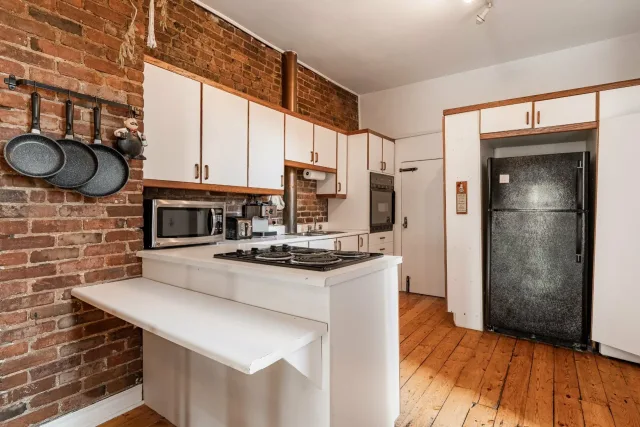 Quadruplex vendu, Le Plateau-Mont-Royal