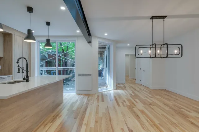 Triplex vendu, Le Plateau-Mont-Royal