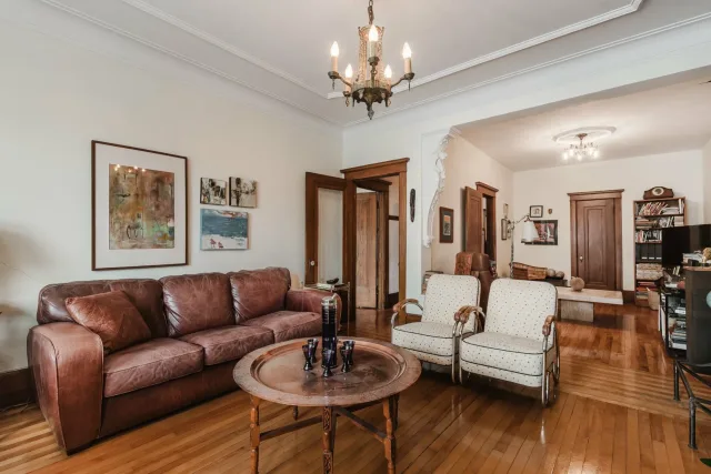 Quadruplex vendu, Le Plateau-Mont-Royal
