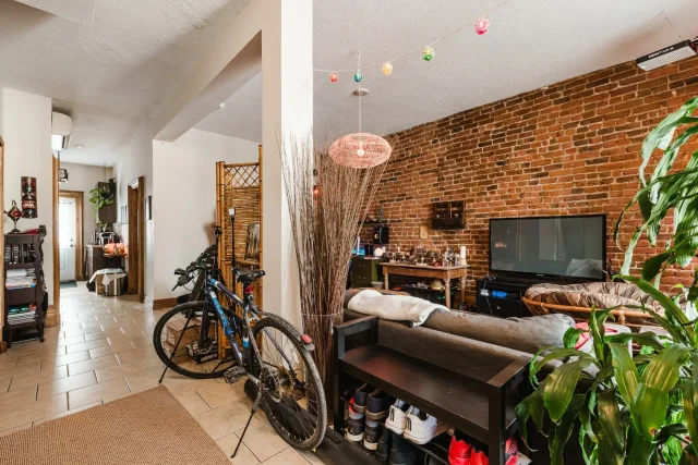 Quadruplex vendu, Le Plateau-Mont-Royal