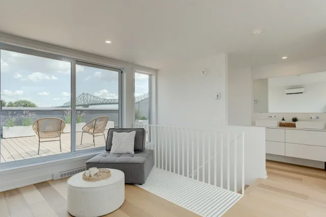 Appartement vendu, Ville-Marie