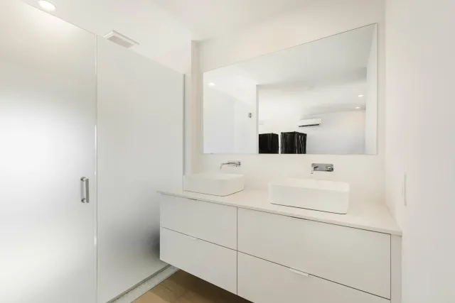 Appartement vendu, Ville-Marie