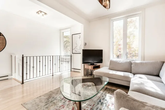 Appartement vendu, Outremont
