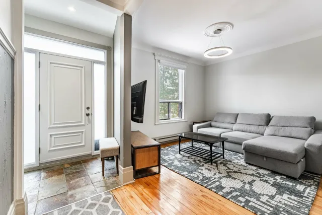 Duplex vendu, Ahuntsic-Cartierville