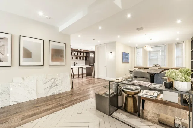 Condo commercial vendu, Westmount