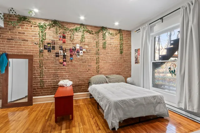Triplex vendu, Le Plateau-Mont-Royal