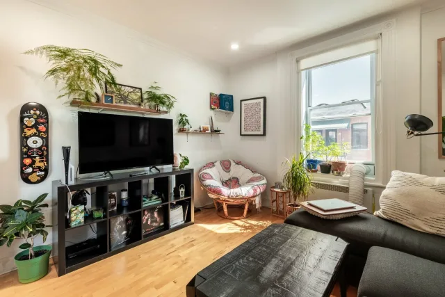 Appartement vendu, Ville-Marie