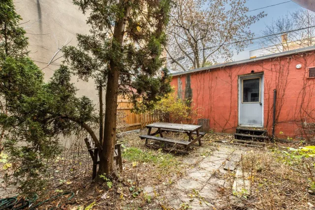 Duplex vendu, Le Plateau-Mont-Royal