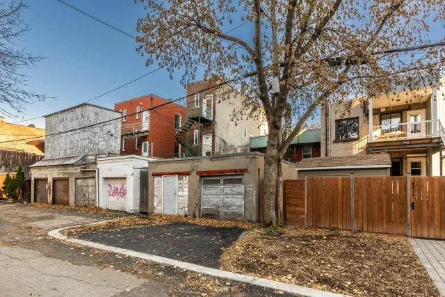 Duplex vendu, Le Plateau-Mont-Royal