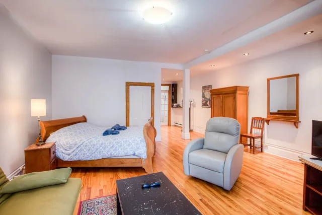 Triplex vendu, Le Plateau-Mont-Royal