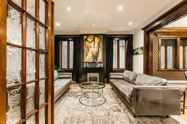 Appartement vendu, Ville-Marie
