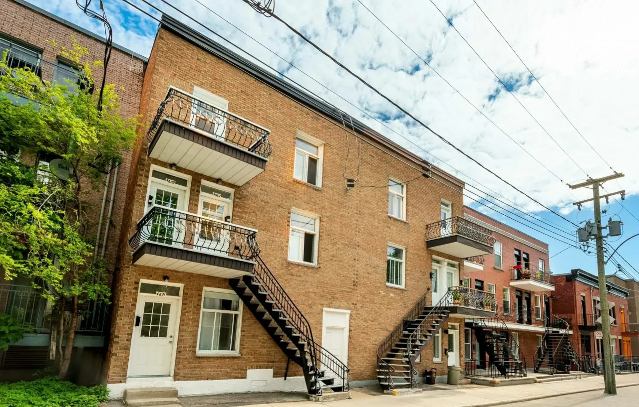 Triplex vendu, Le Plateau-Mont-Royal