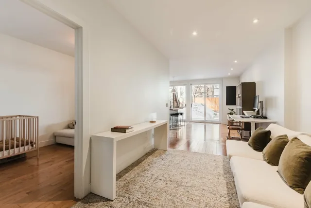 Duplex vendu, Le Plateau-Mont-Royal